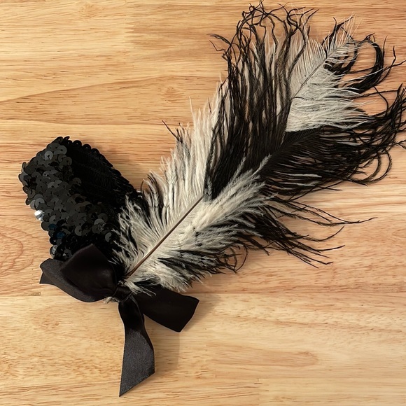 Leg Avenue - Picture 7 of 12